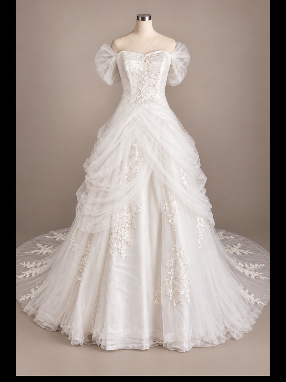 David’s Bridal WG3403 White Tulle Ball Gown Wedding Dress Chapel Train Sz 12